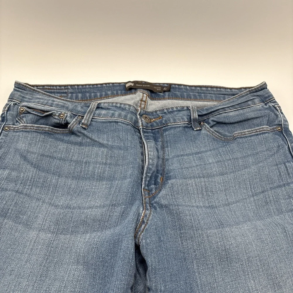 Levi's Demi‎ Curve Mid Rise Boot Cut Women's Size 14/32 Inseam 32 Preowned